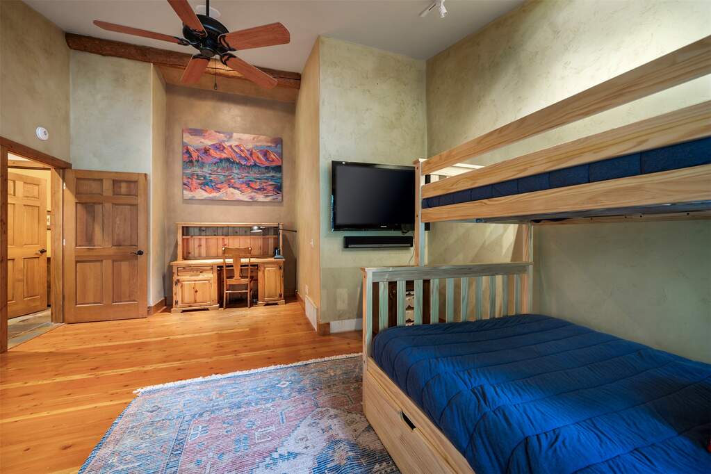 3 Bedroom Single Family Home/House's Image 22