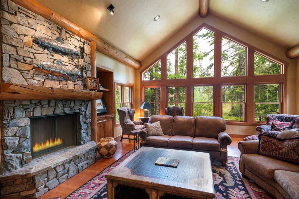 3 Bedroom Single Family Home/House's Image 3