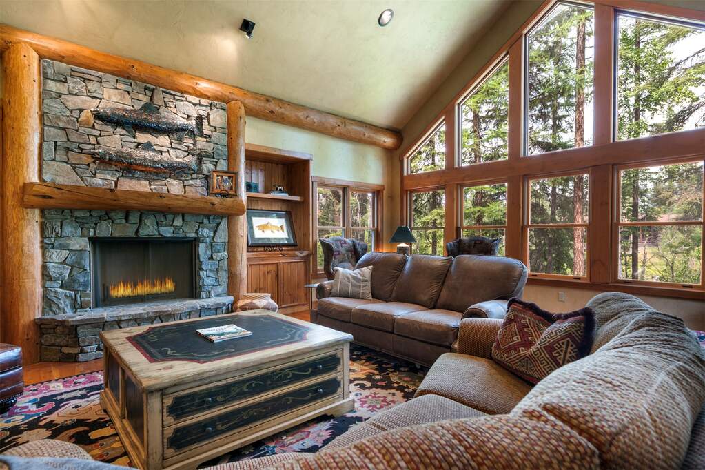 3 Bedroom Single Family Home/House's Image 4