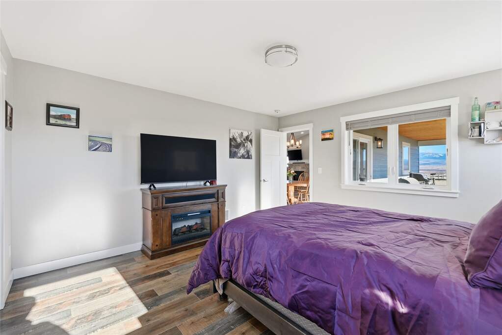 3 Bedroom Single Family Home/House's Image 9