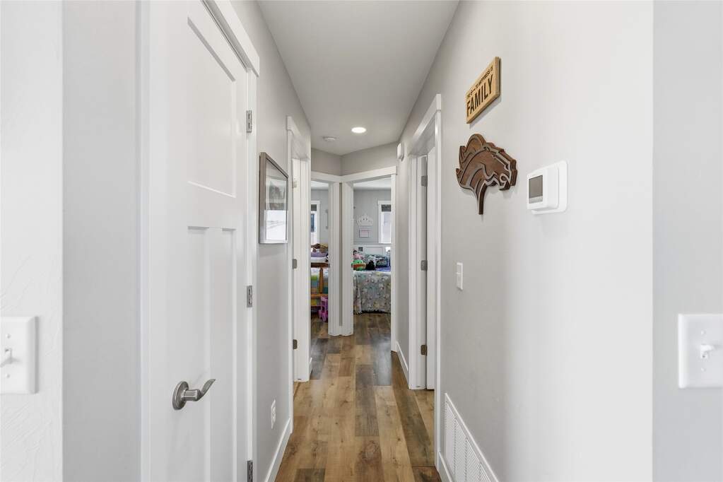 3 Bedroom Single Family Home/House's Image 11