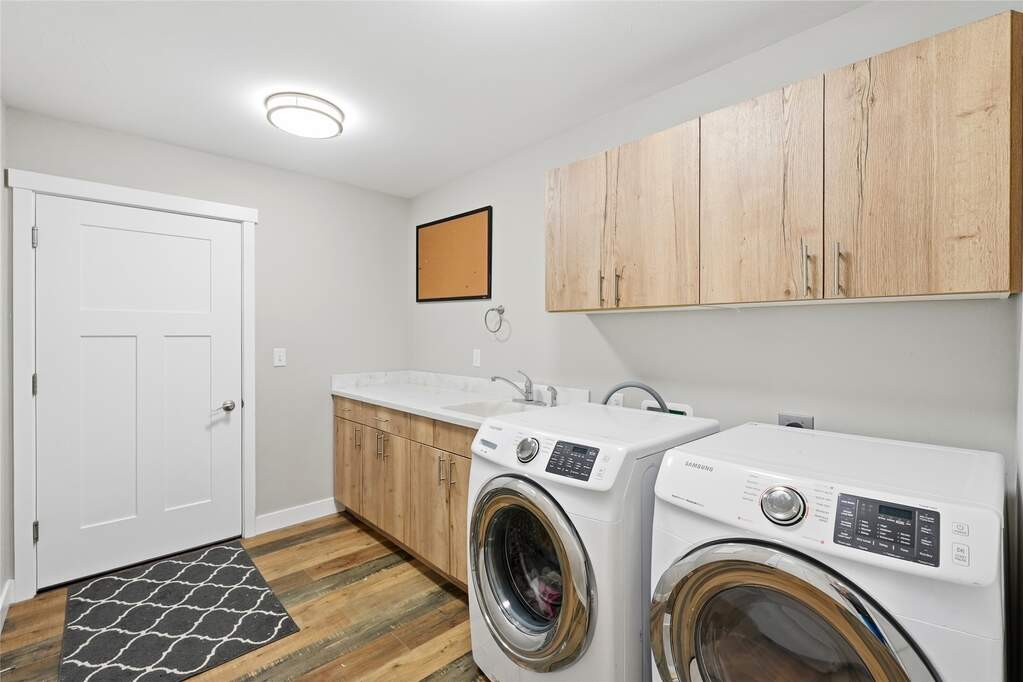 3 Bedroom Single Family Home/House's Image 12