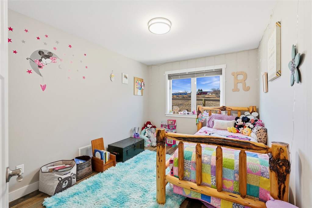 3 Bedroom Single Family Home/House's Image 15