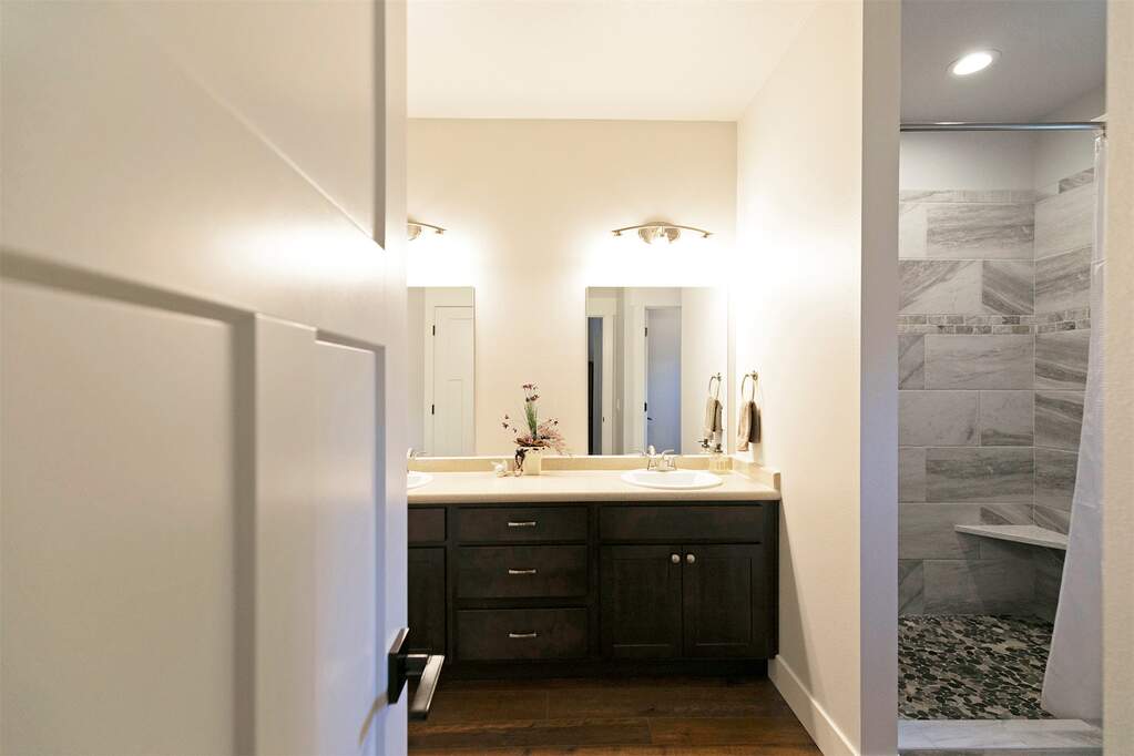3 Bedroom Single Family Home/House's Image 10