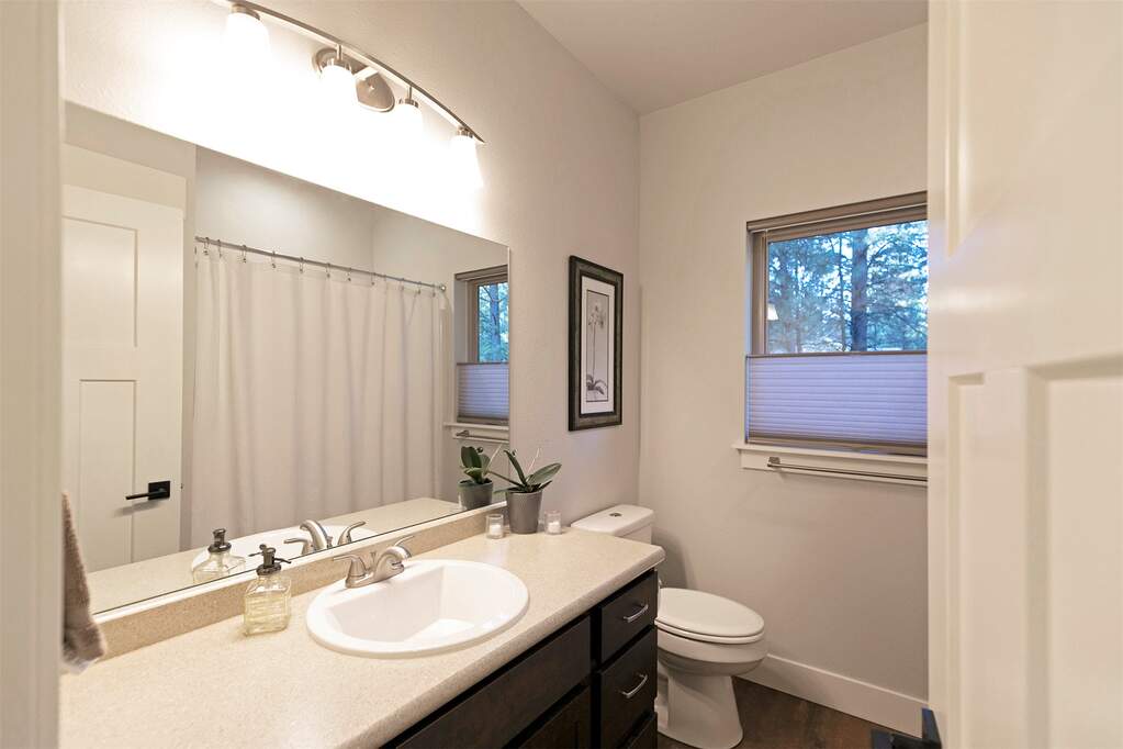 3 Bedroom Single Family Home/House's Image 16