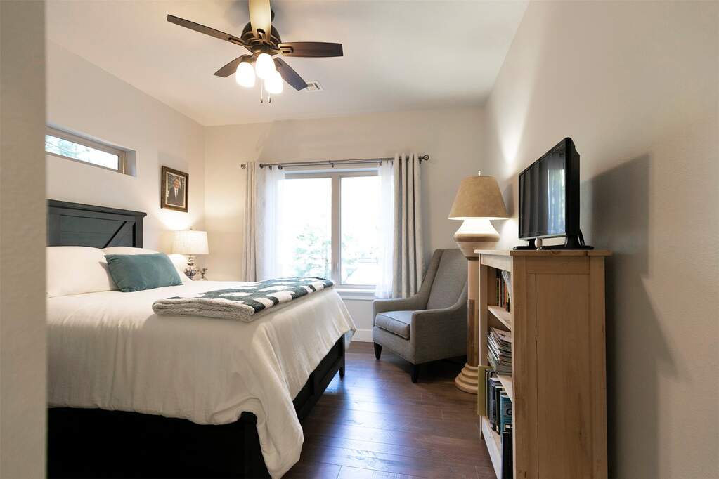 3 Bedroom Single Family Home/House's Image 17
