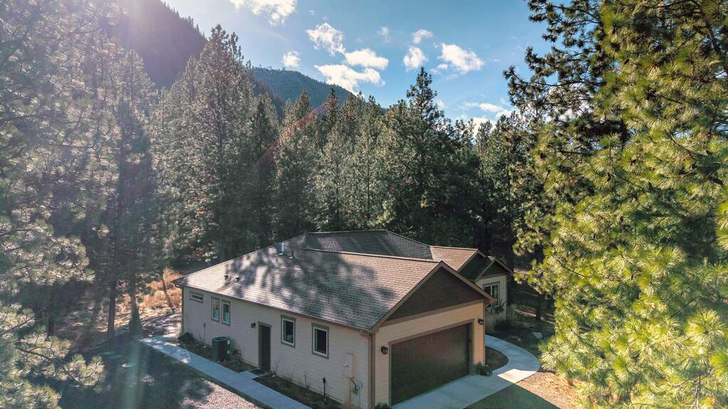3 Bedroom Single Family Home/House's Image 22
