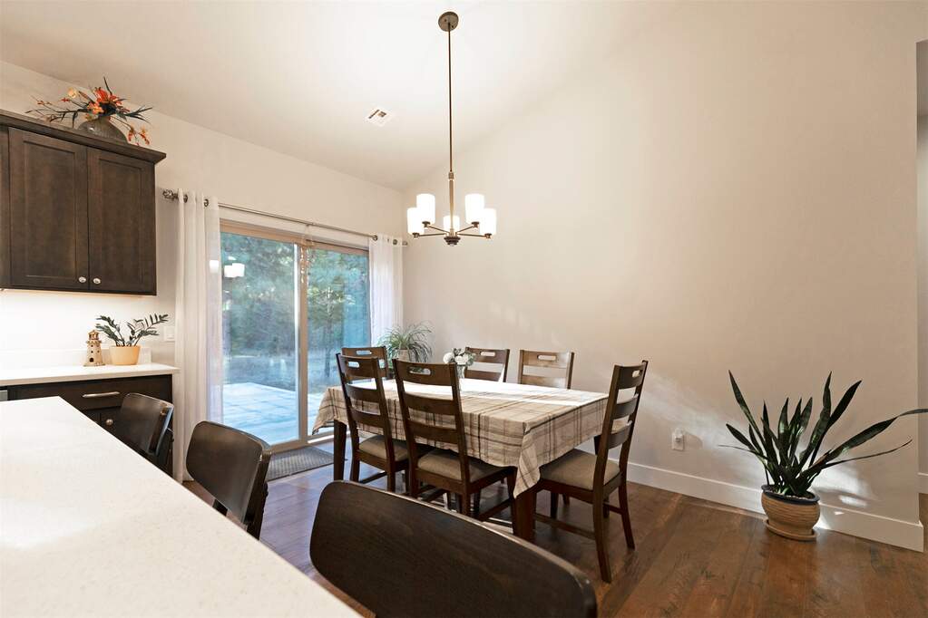 3 Bedroom Single Family Home/House's Image 6