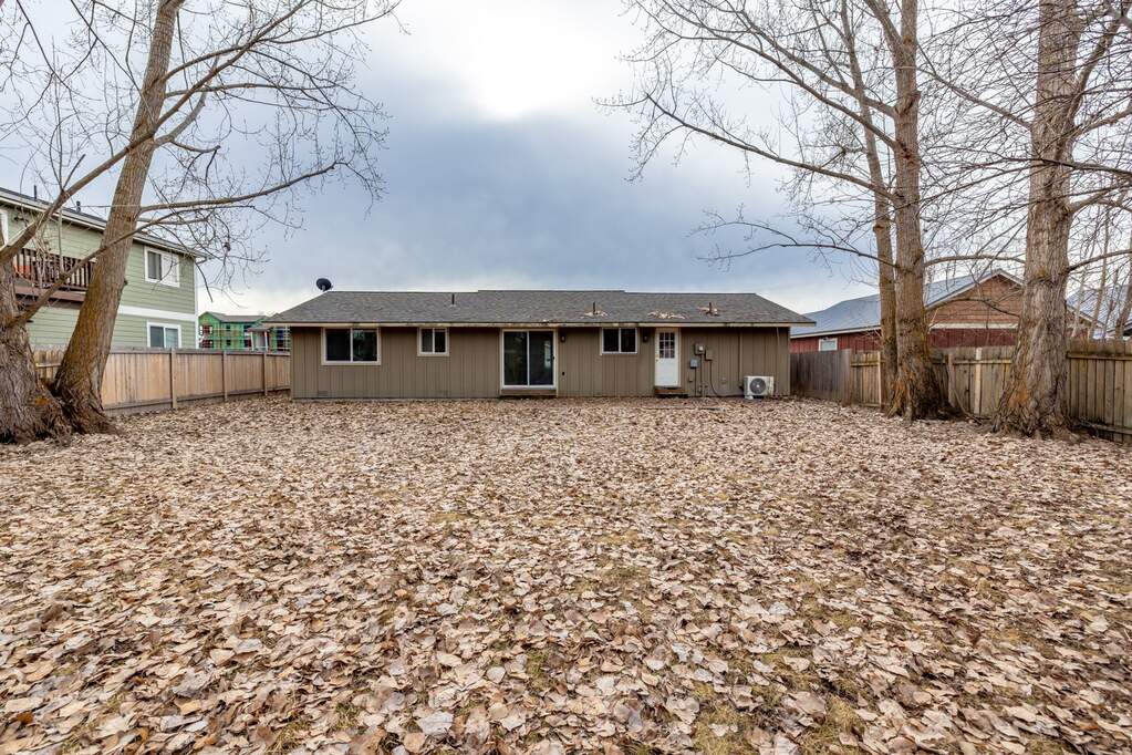 3 Bedroom Single Family Home/House's Image 25