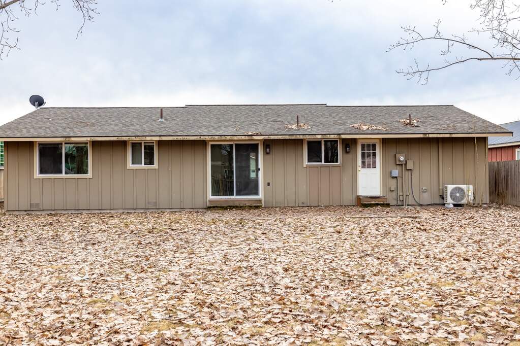 3 Bedroom Single Family Home/House's Image 26