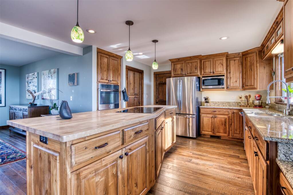 4 Bedroom Single Family Home/House's Image 24