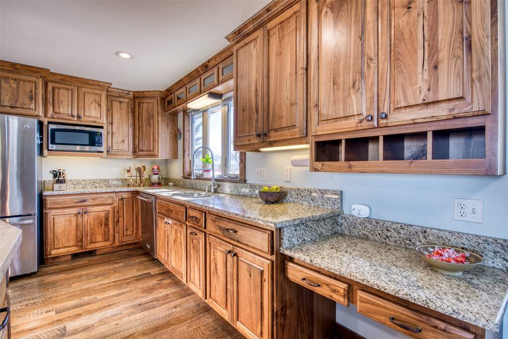4 Bedroom Single Family Home/House's Image 25