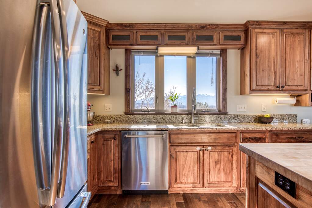 4 Bedroom Single Family Home/House's Image 29