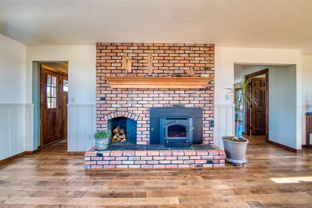 4 Bedroom Single Family Home/House's Image 30