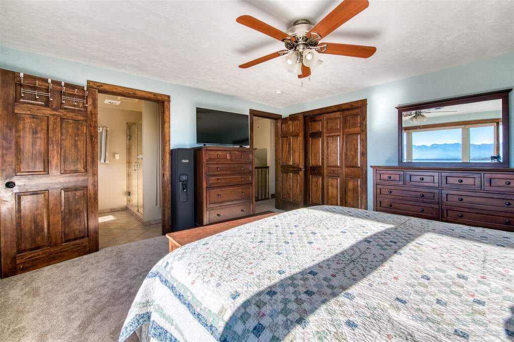 4 Bedroom Single Family Home/House's Image 35