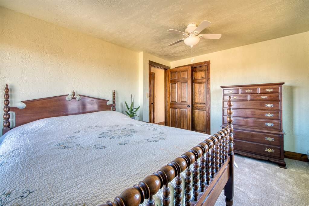 4 Bedroom Single Family Home/House's Image 38