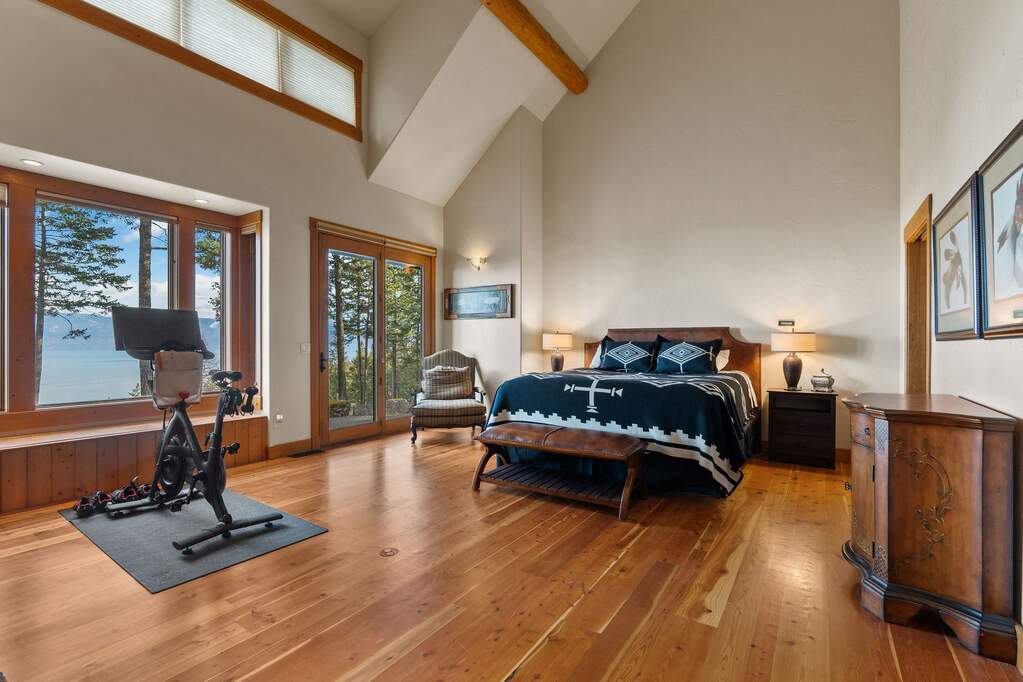 9 Bedroom Single Family Home/House's Image 29