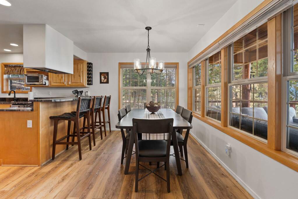 9 Bedroom Single Family Home/House's Image 67