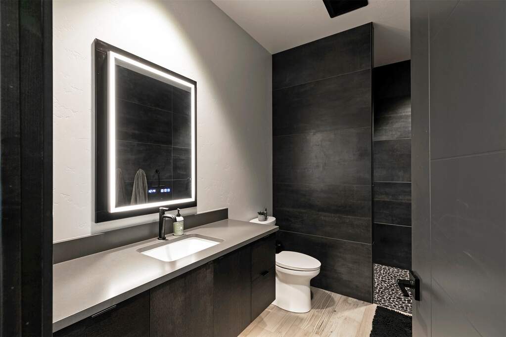 3 Bedroom Single Family Home/House's Image 31