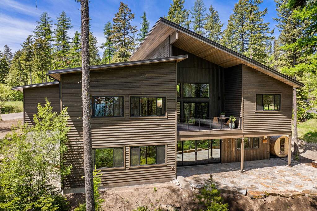 5 Bedroom Single Family Home/House's Image 23