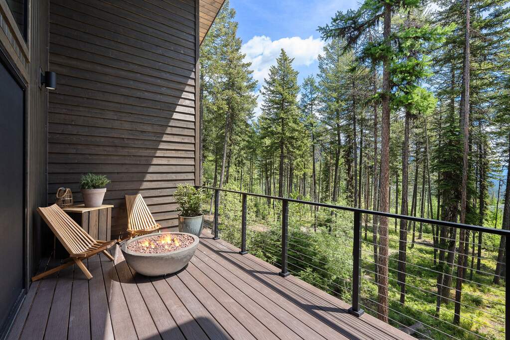 5 Bedroom Single Family Home/House's Image 27