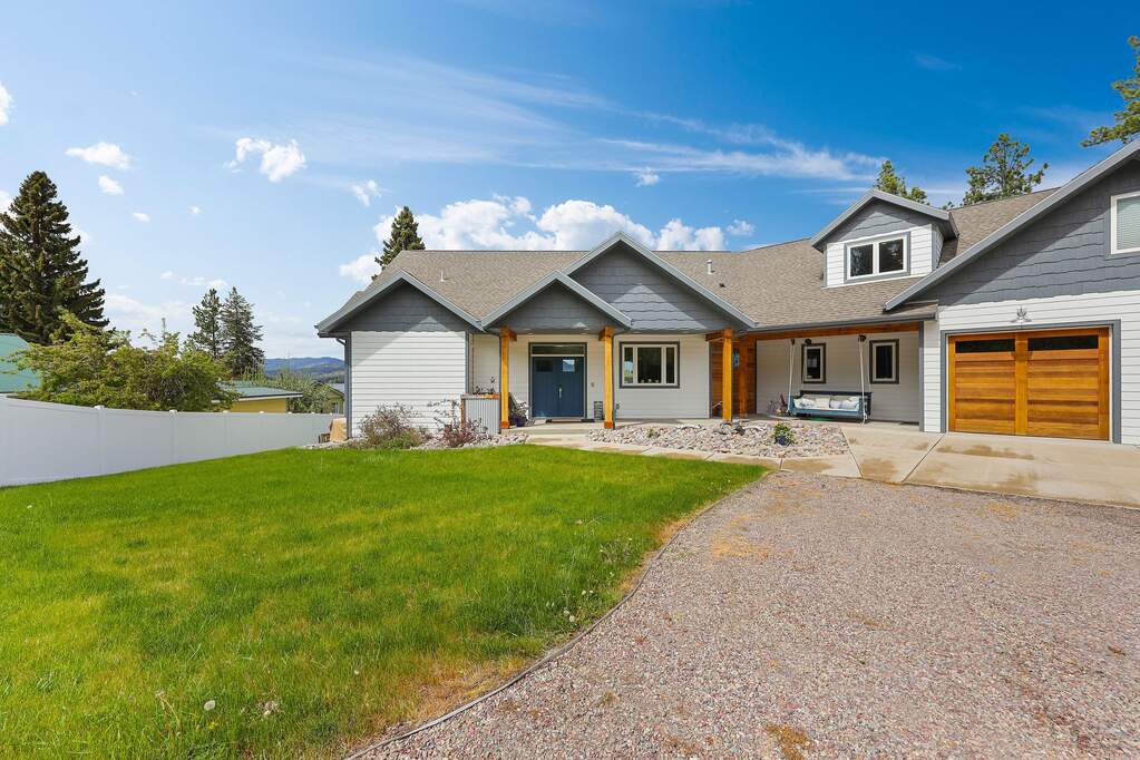 5 Bedroom Single Family Home/House's Image 28