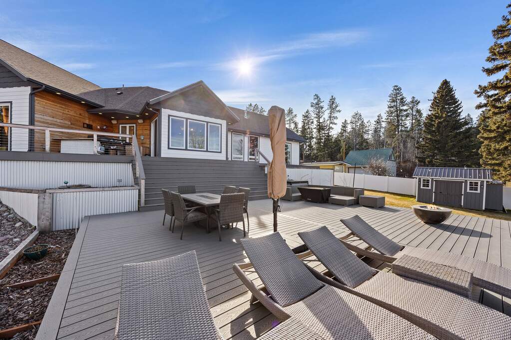 5 Bedroom Single Family Home/House's Image 36