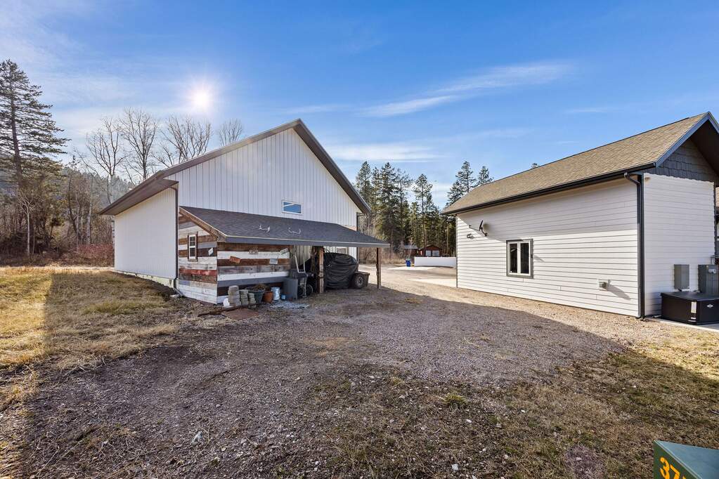 5 Bedroom Single Family Home/House's Image 45