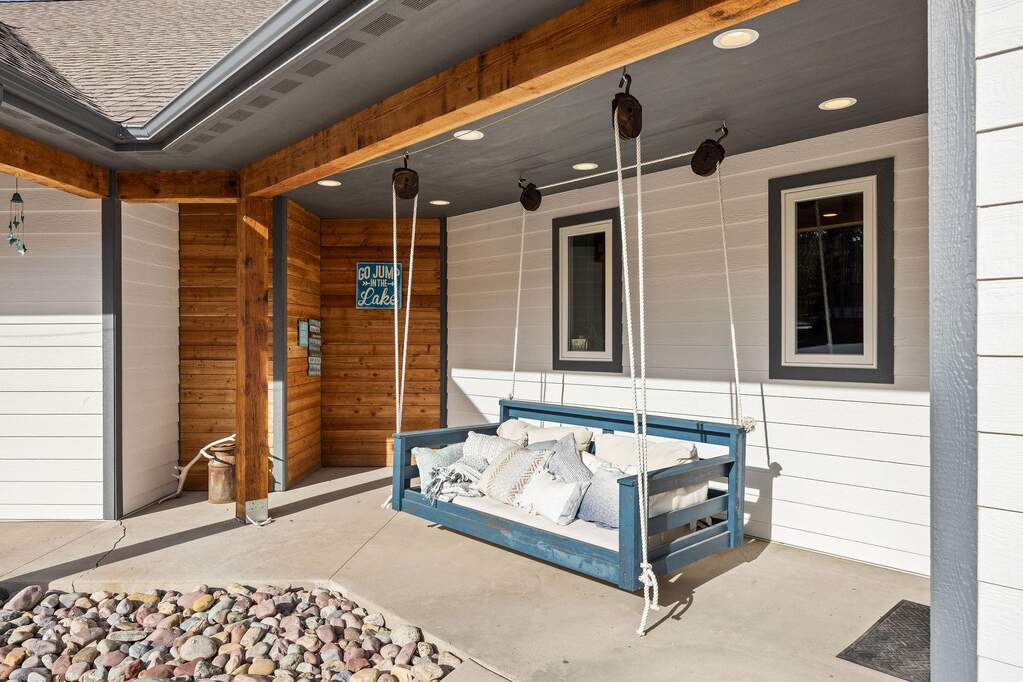 5 Bedroom Single Family Home/House's Image 47