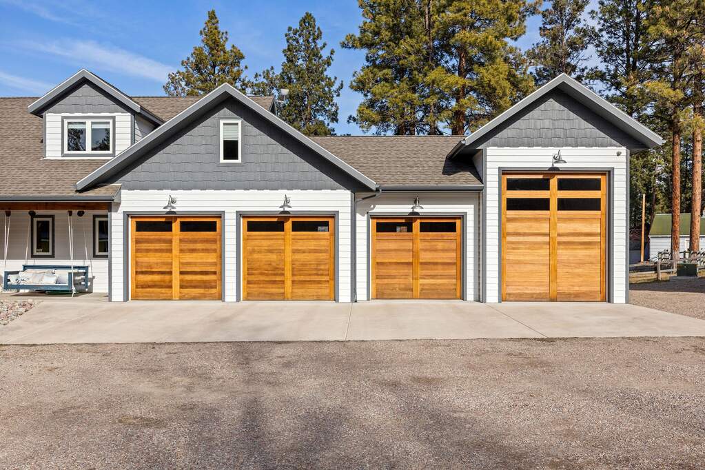 5 Bedroom Single Family Home/House's Image 50