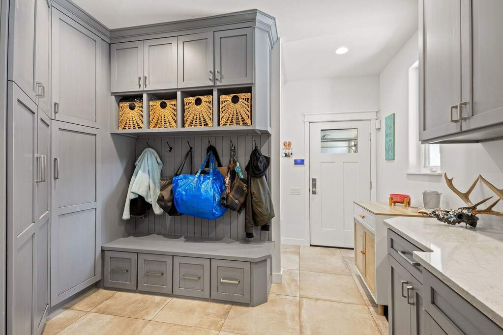 5 Bedroom Single Family Home/House's Image 72