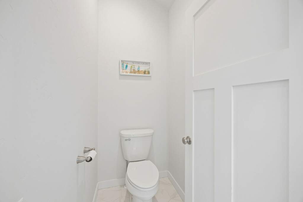 5 Bedroom Single Family Home/House's Image 78