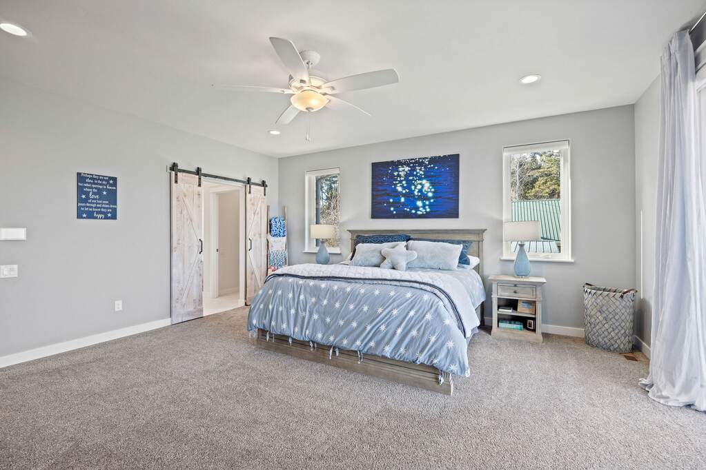 5 Bedroom Single Family Home/House's Image 80