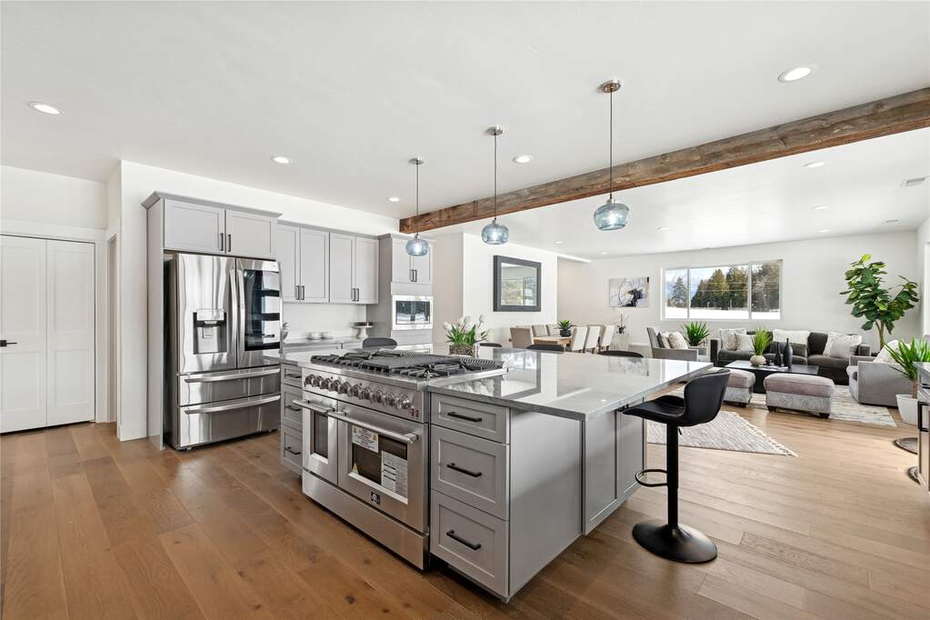 4 Bedroom Single Family Home/House's Image 13