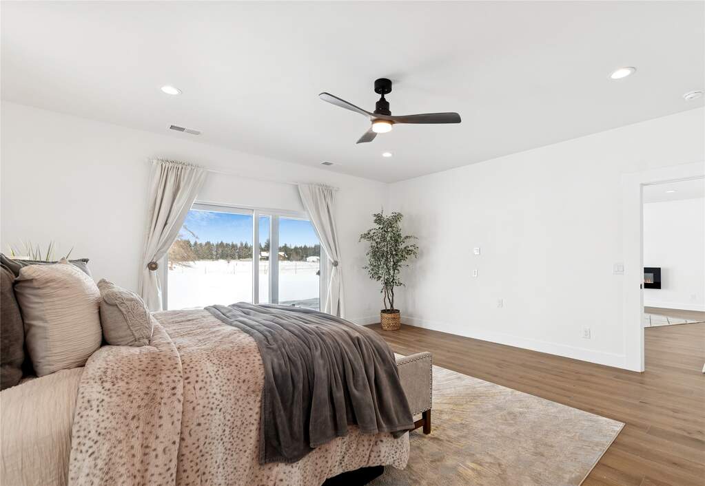 4 Bedroom Single Family Home/House's Image 20