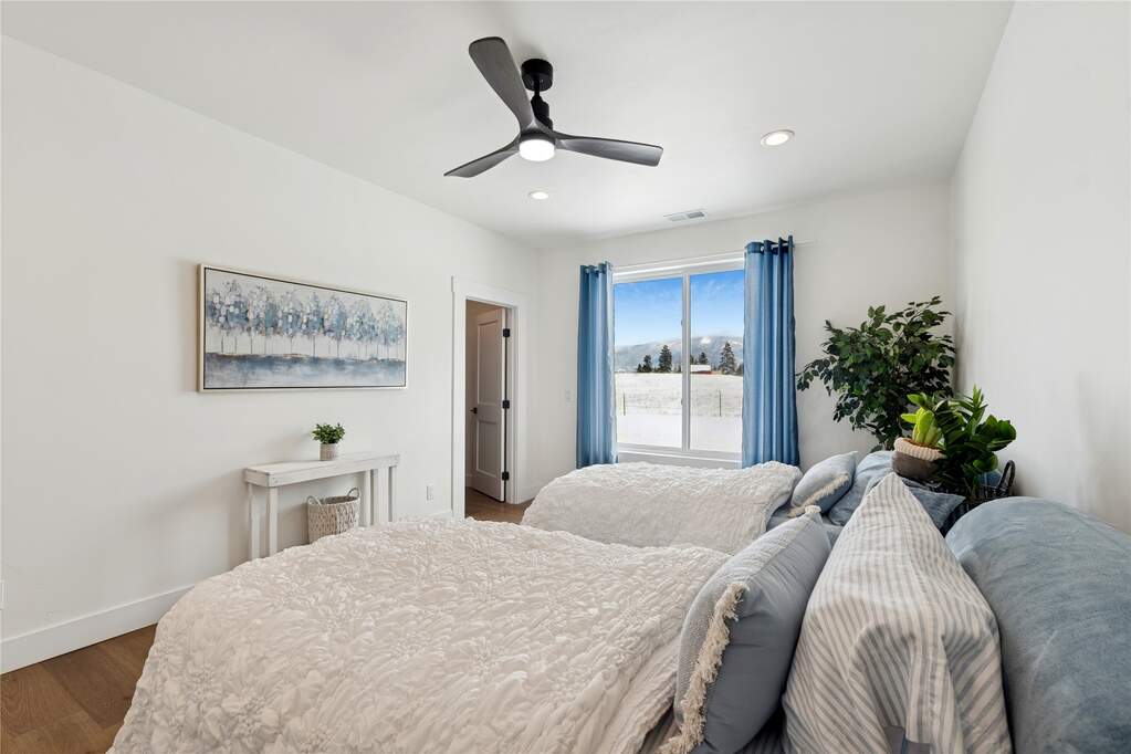 4 Bedroom Single Family Home/House's Image 26