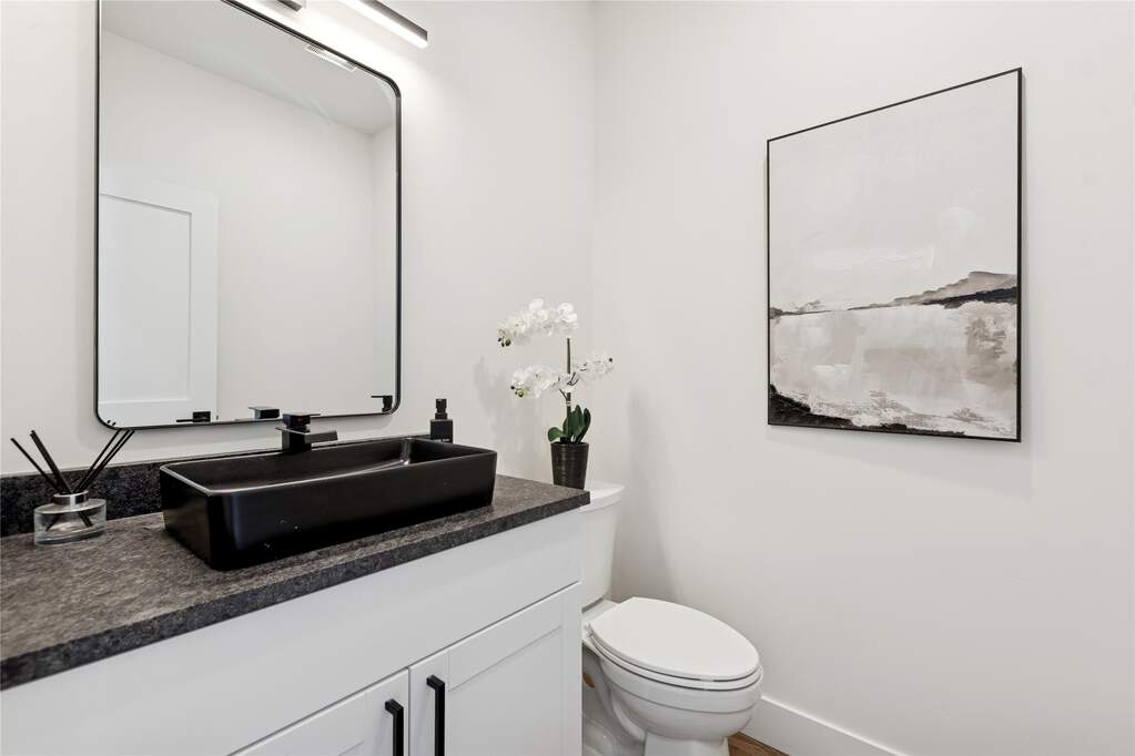 4 Bedroom Single Family Home/House's Image 30