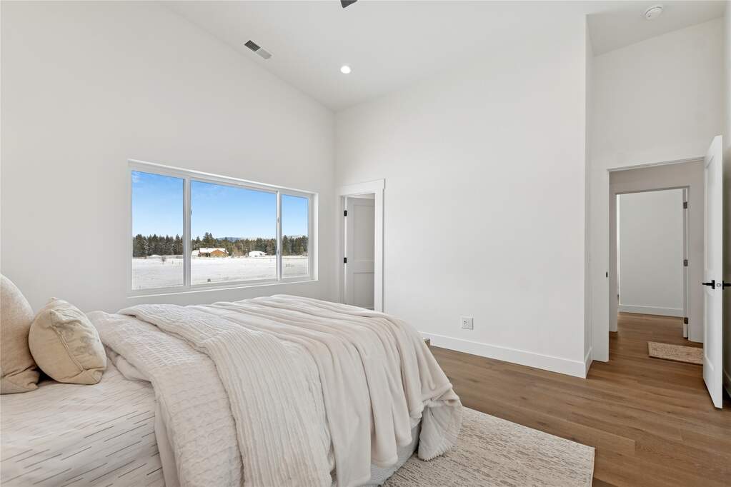 4 Bedroom Single Family Home/House's Image 46