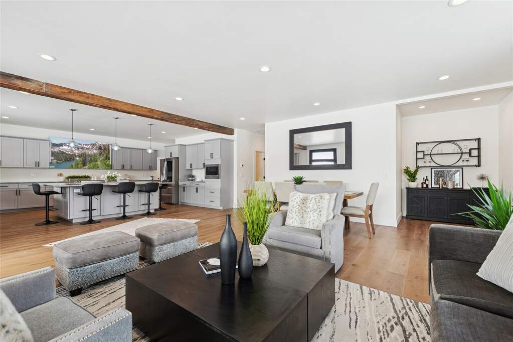 4 Bedroom Single Family Home/House's Image 5