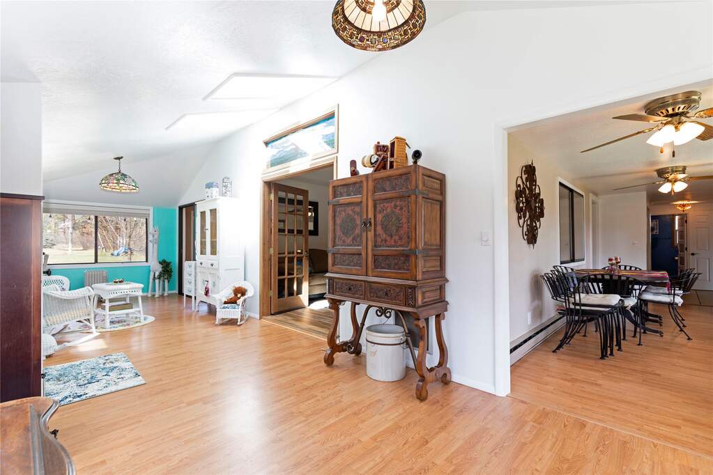 2 Bedroom Single Family Home/House's Image 7