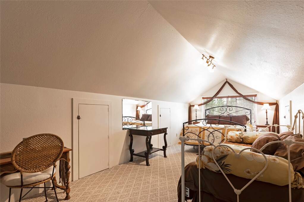 2 Bedroom Single Family Home/House's Image 16
