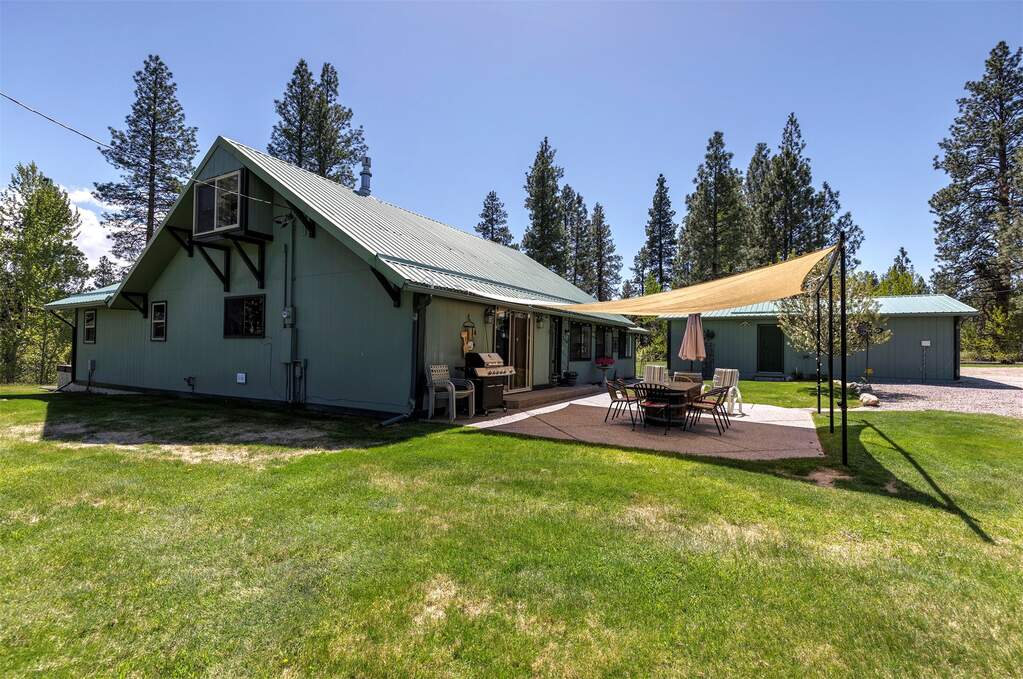2 Bedroom Single Family Home/House's Image 18