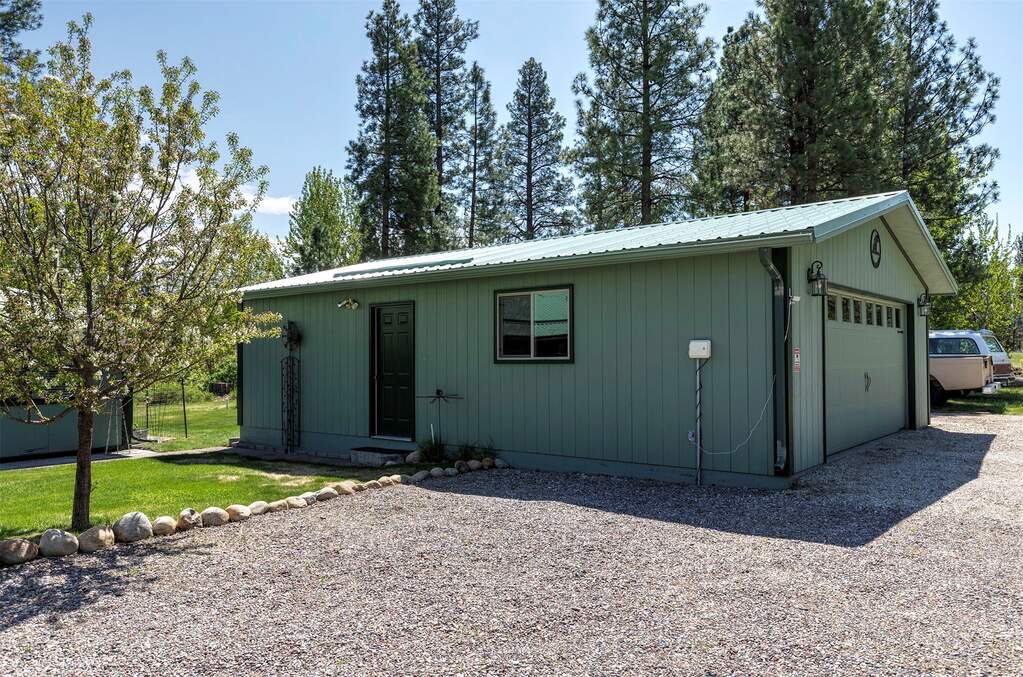 2 Bedroom Single Family Home/House's Image 23