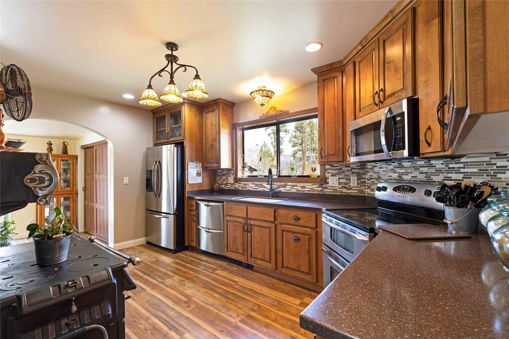 2 Bedroom Single Family Home/House's Image 3