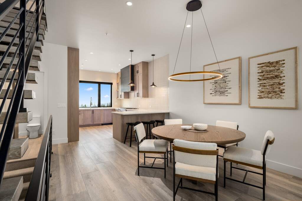 3 Bedroom Apartment/Flat's Image 8