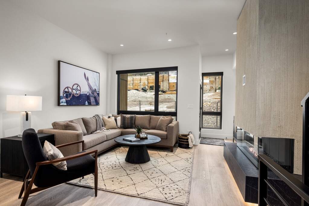3 Bedroom Apartment/Flat's Image 5