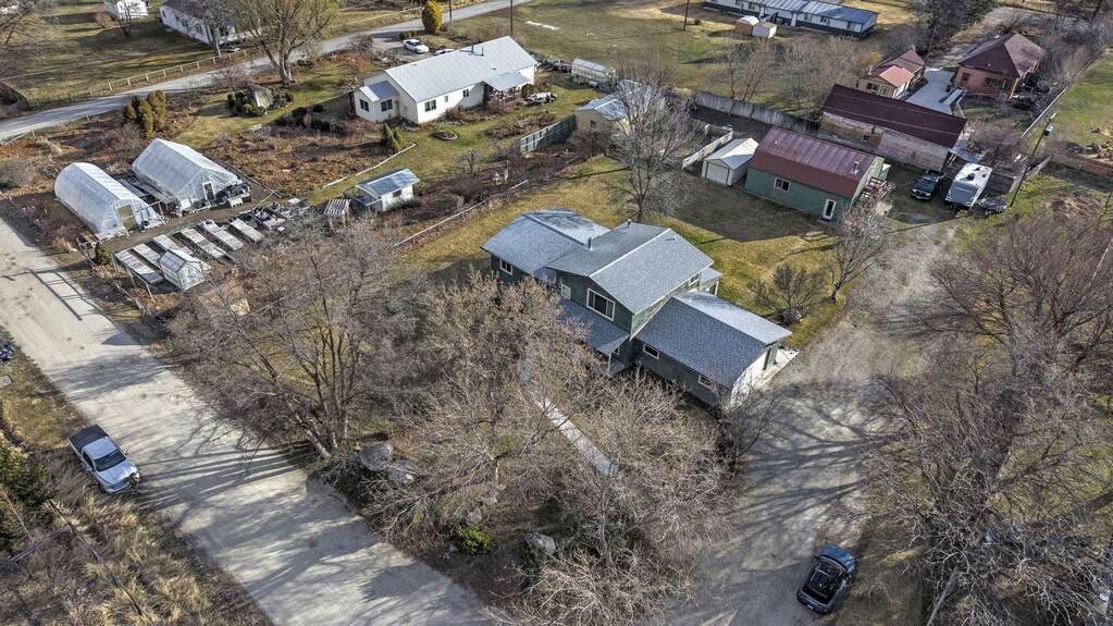 4 Bedroom Single Family Home/House's Image 36