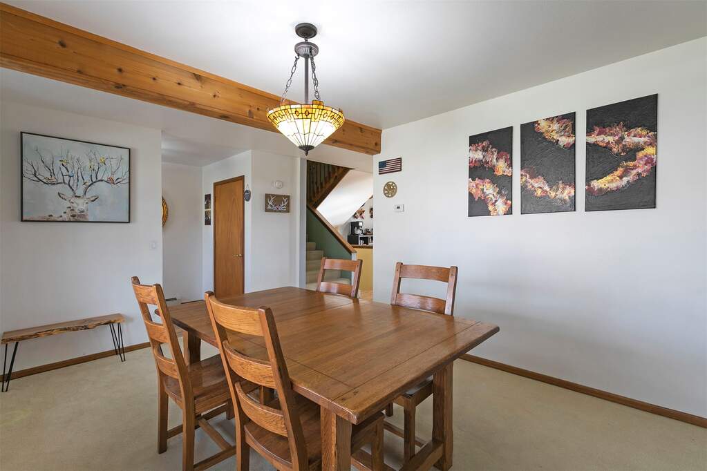 4 Bedroom Single Family Home/House's Image 4