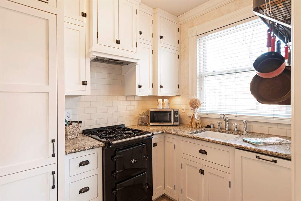 1 Bedroom Apartment/Flat's Image 9