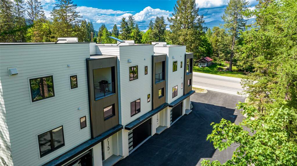 3 Bedroom Villa/Townhouse's Image 21